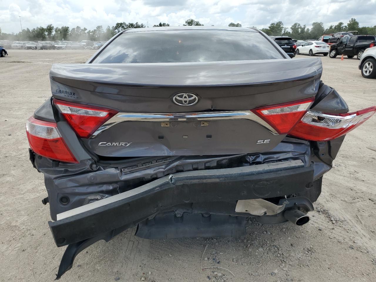 4T1BF1FK7GU247424 2016 Toyota Camry Le