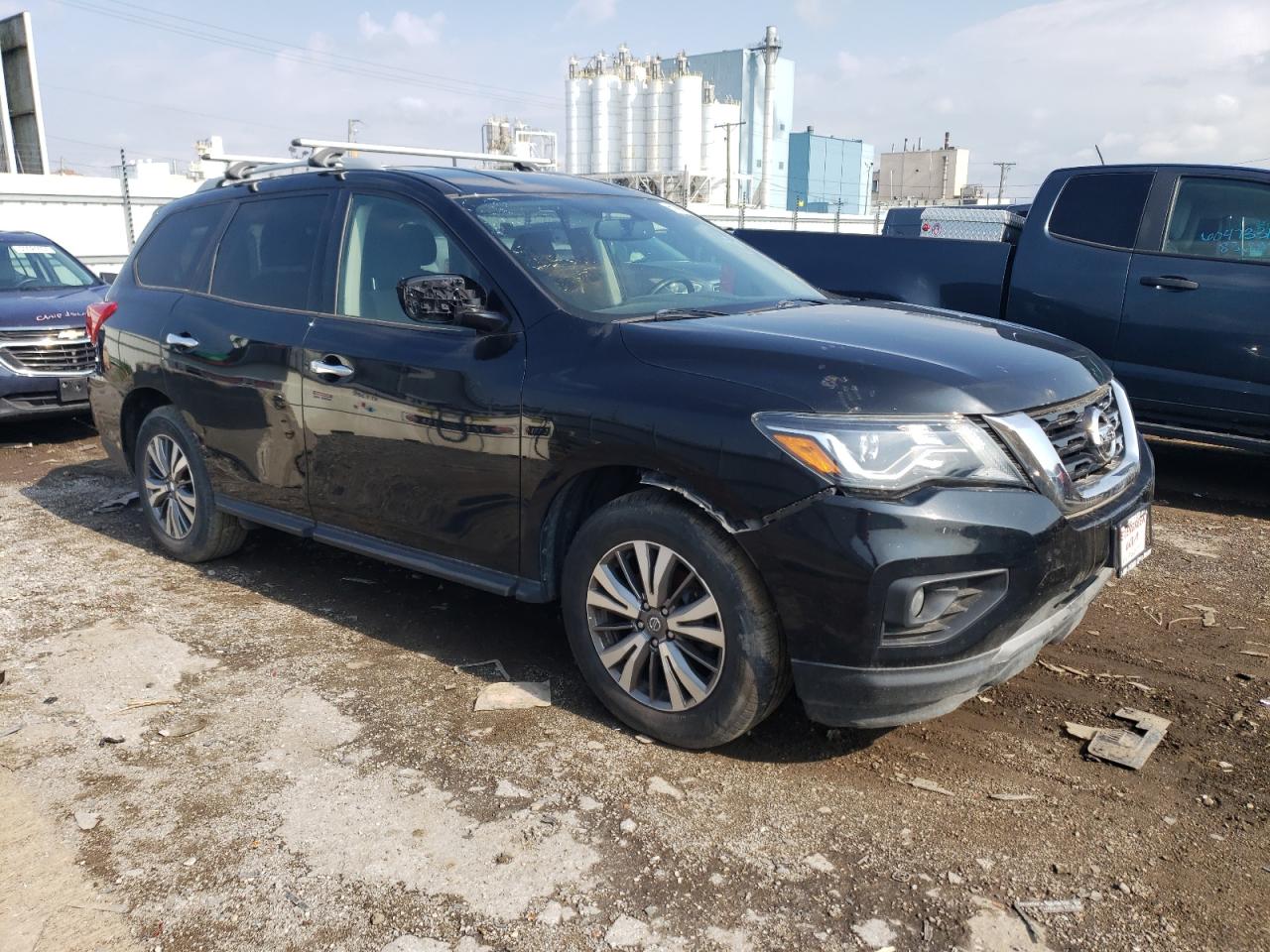 2019 Nissan Pathfinder S vin: 5N1DR2MM4KC635350