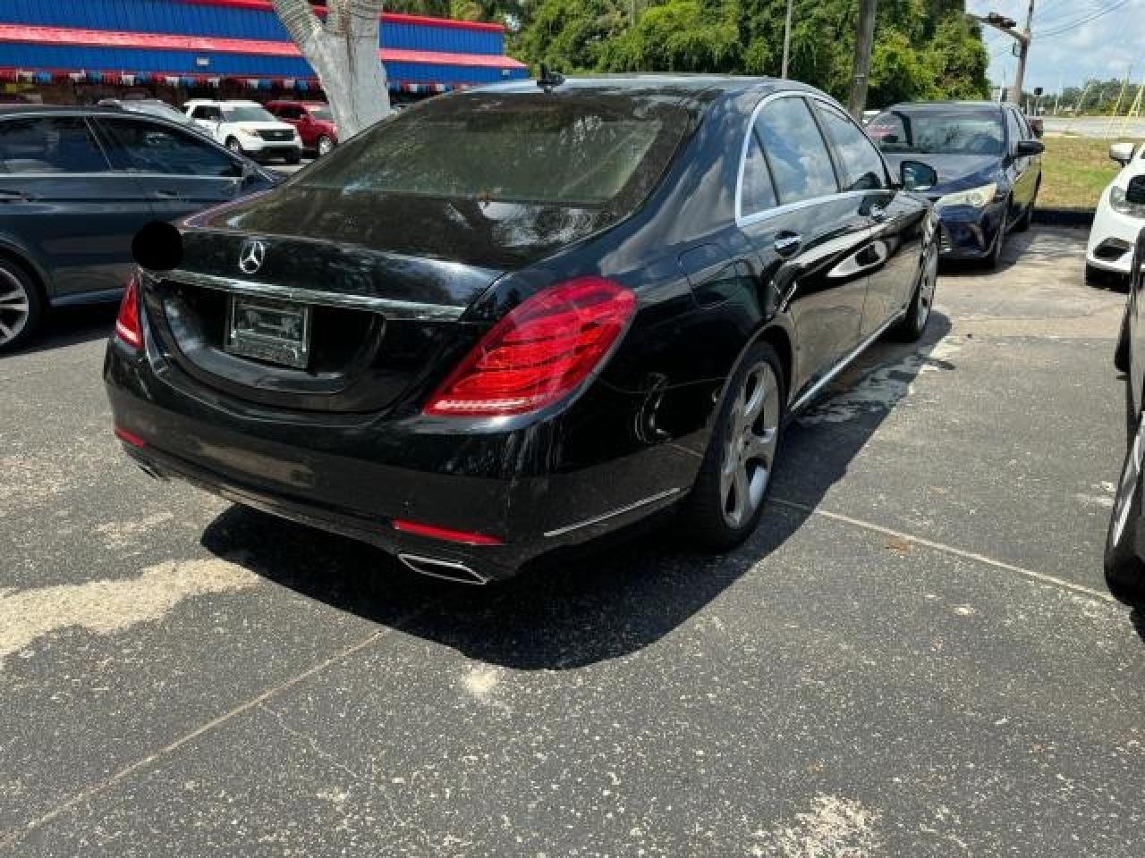 2015 Mercedes-Benz S 550 vin: WDDUG8CB6FA148817