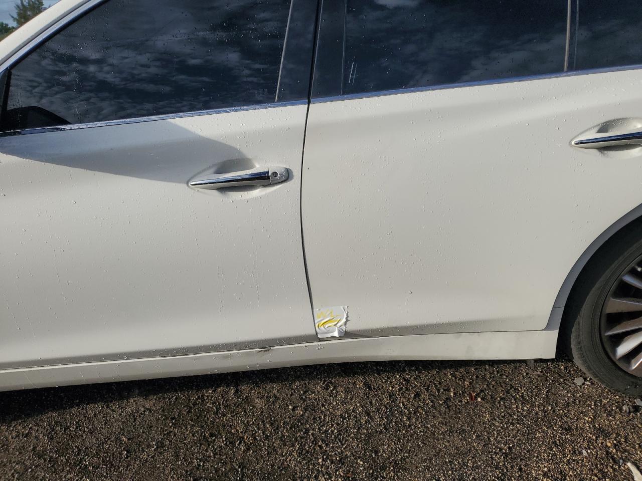 JN1EV7AP1JM352576 2018 Infiniti Q50 Luxe