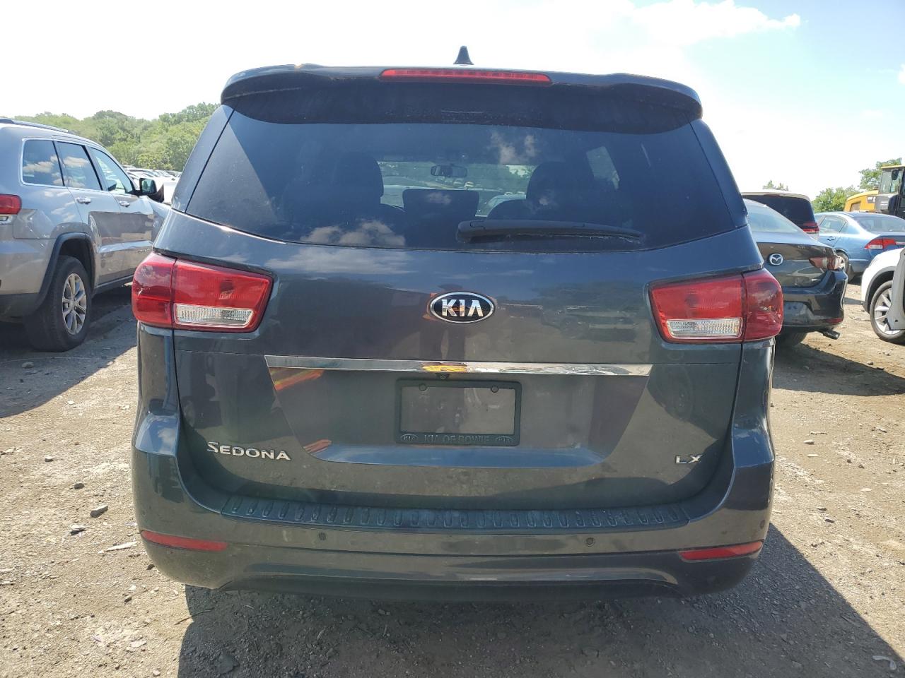 KNDMB5C19G6189512 2016 Kia Sedona Lx