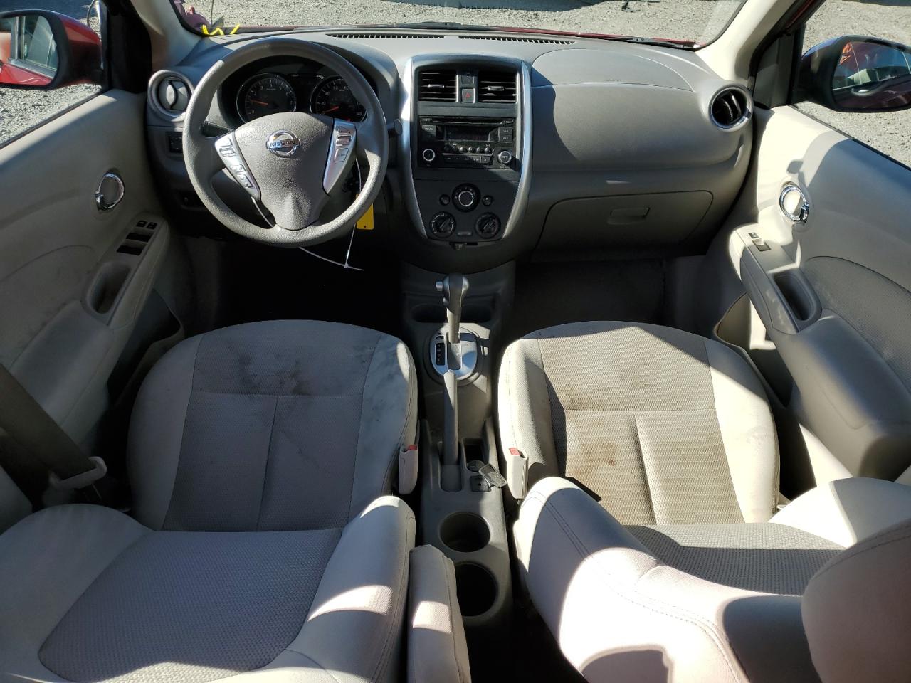 2015 Nissan Versa S vin: 3N1CN7APXFL812066