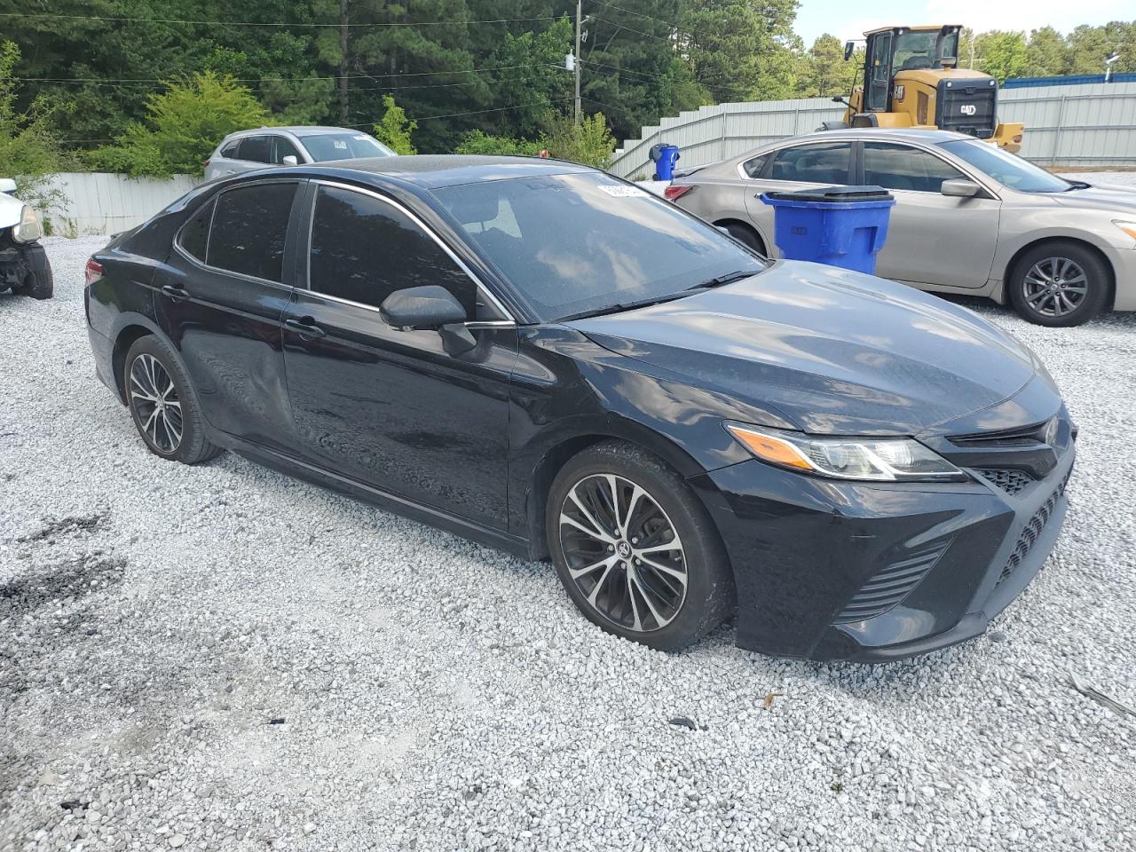 2018 Toyota Camry L vin: 4T1B11HK2JU148495