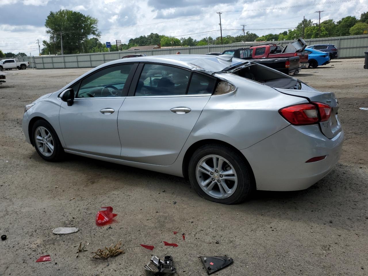 2018 Chevrolet Cruze Lt vin: 1G1BE5SM7J7222897