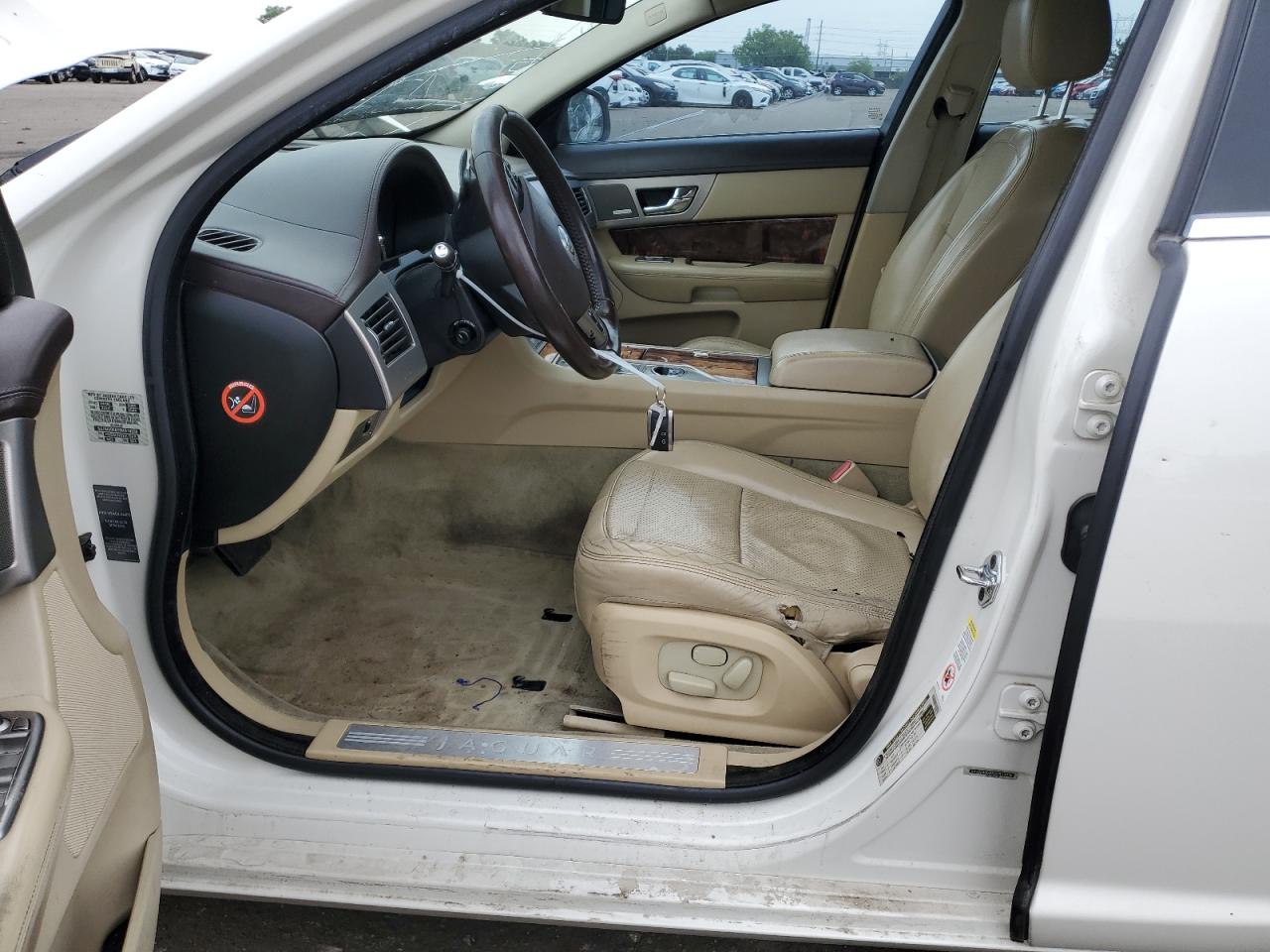 SAJWA06B59HR14938 2009 Jaguar Xf Premium Luxury