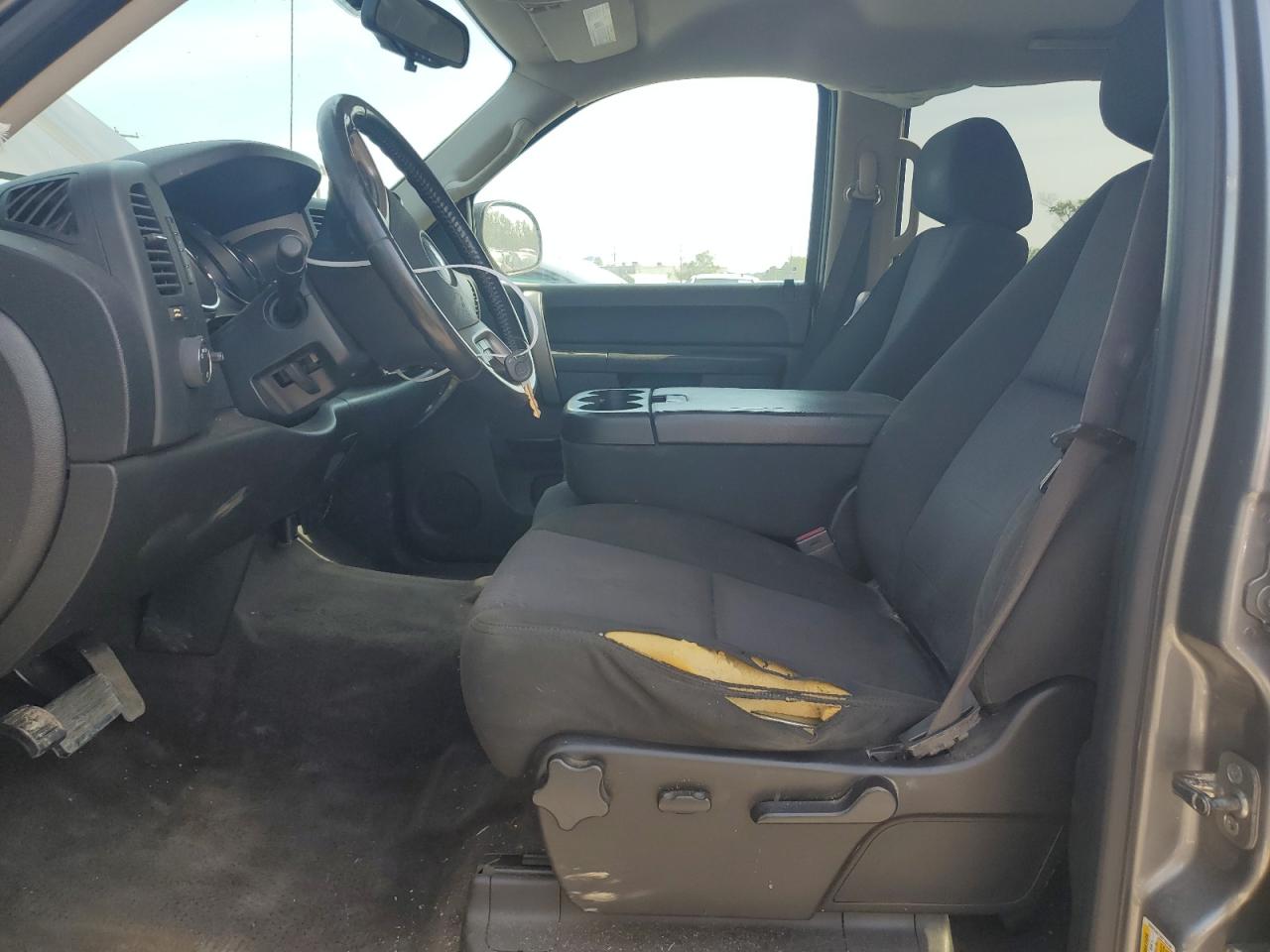 1GCPKSE73CF155749 2012 Chevrolet Silverado K1500 Lt