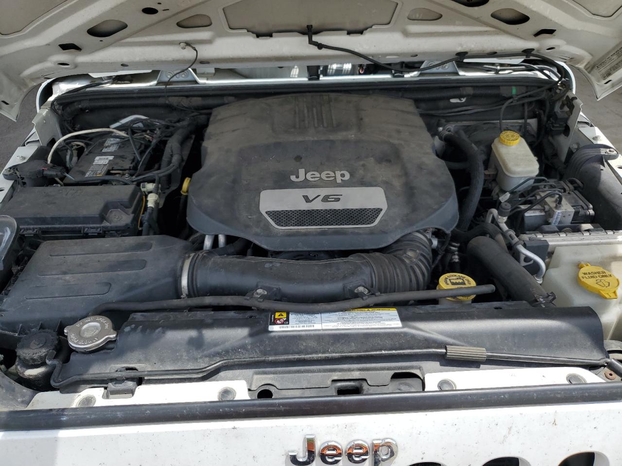 1C4BJWDG7CL141652 2012 Jeep Wrangler Unlimited Sport