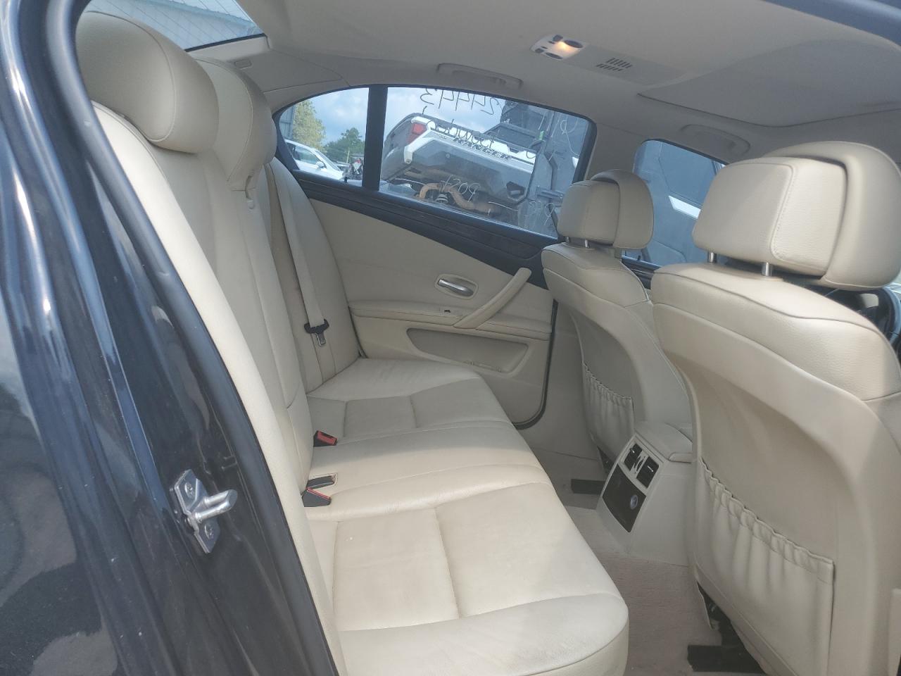 WBANU5C58AC363822 2010 BMW 528 I