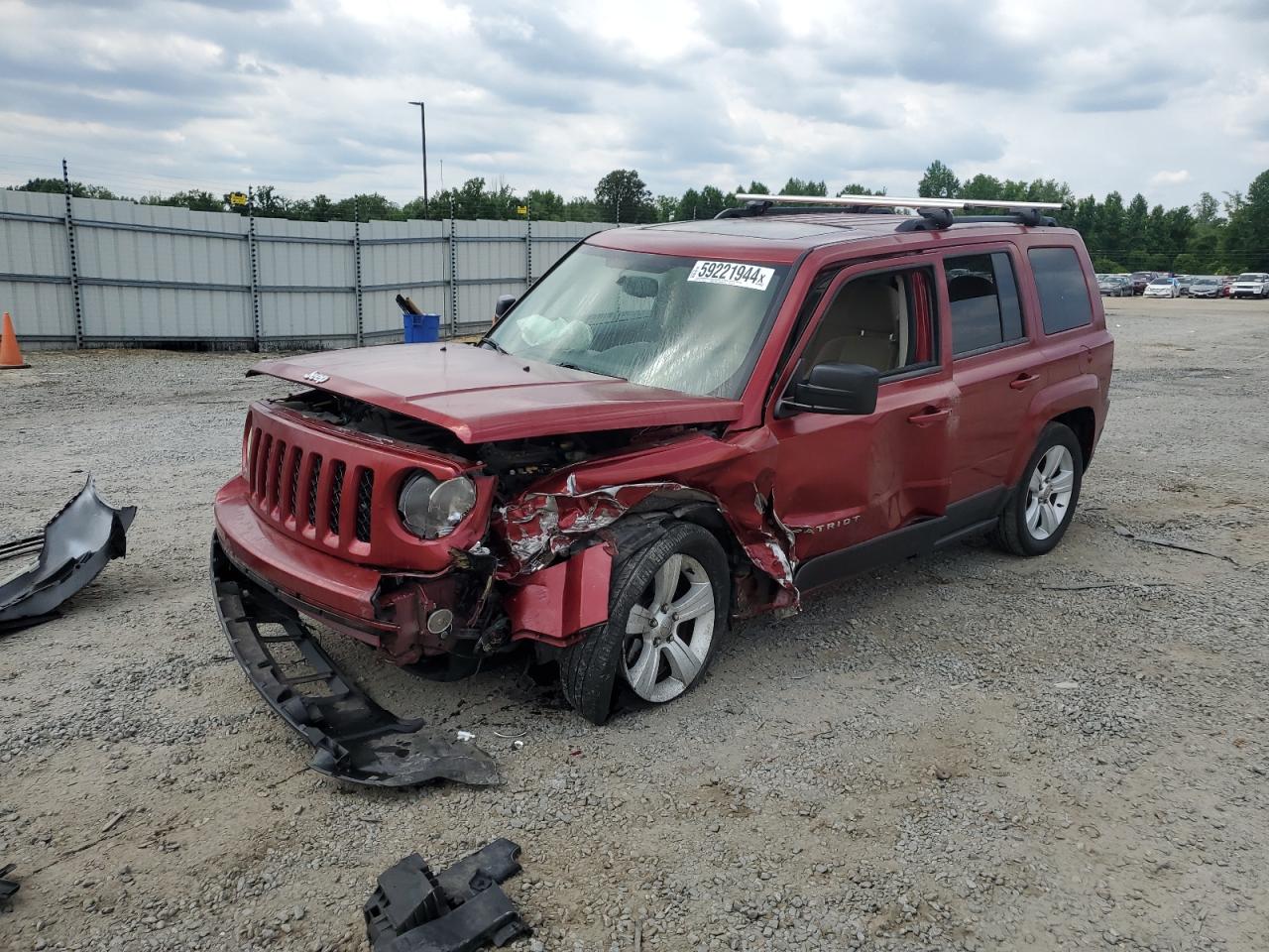 1C4NJRFB0ED762776 2014 Jeep Patriot Latitude 1C4NJRFB0ED762776 2014 Jeep Patriot Latitude