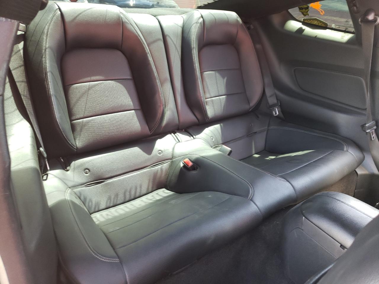 1FA6P8TH6F5343306 2015 Ford Mustang