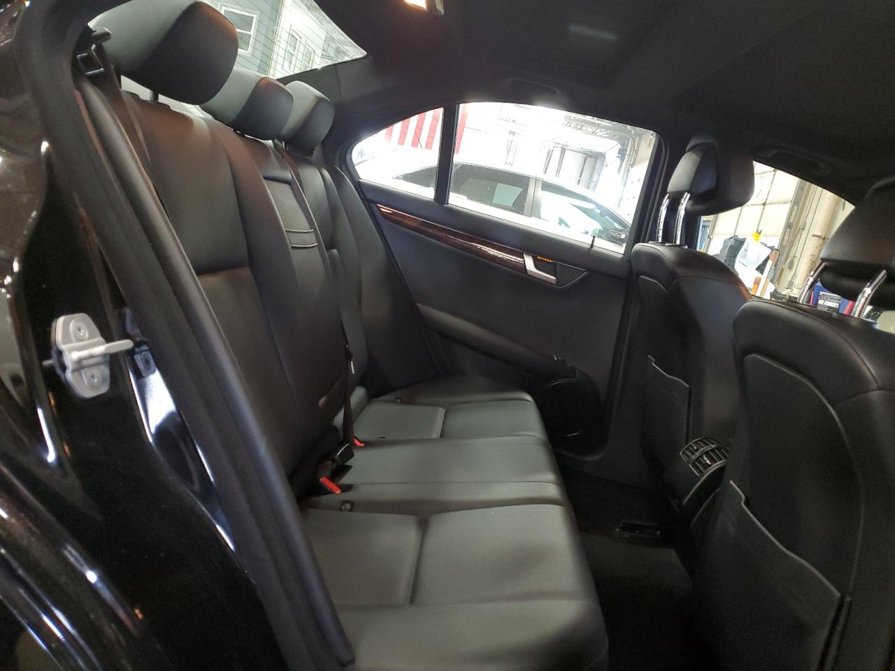 WDDGF8ABXDR250879 2013 Mercedes-Benz C 300 4Matic