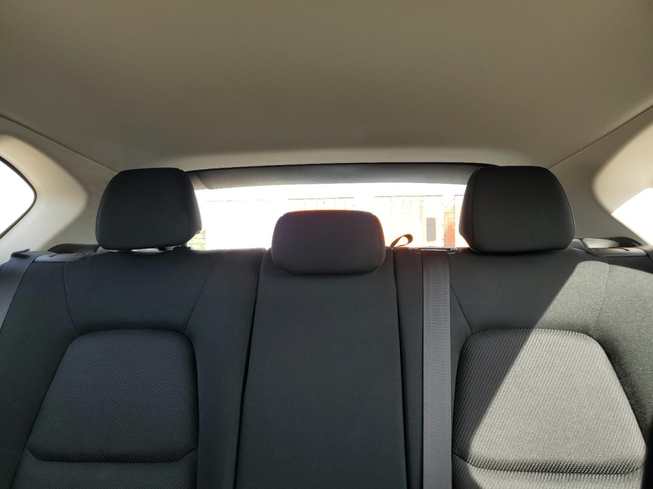 JM3KFABLXH0225338 2017 Mazda Cx-5 Sport