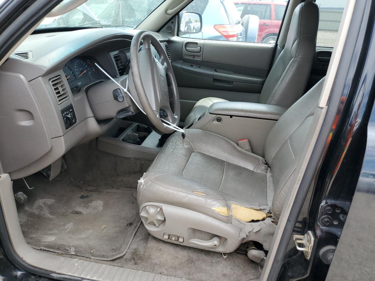 1B4HS48N52F117333 2002 Dodge Durango Slt