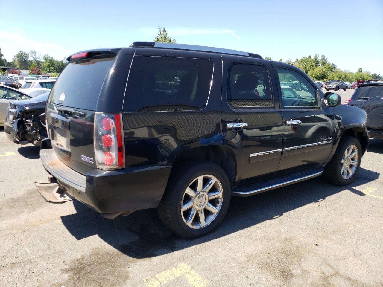 2012 GMC Yukon Denali vin: 1GKS2EEF6CR139101