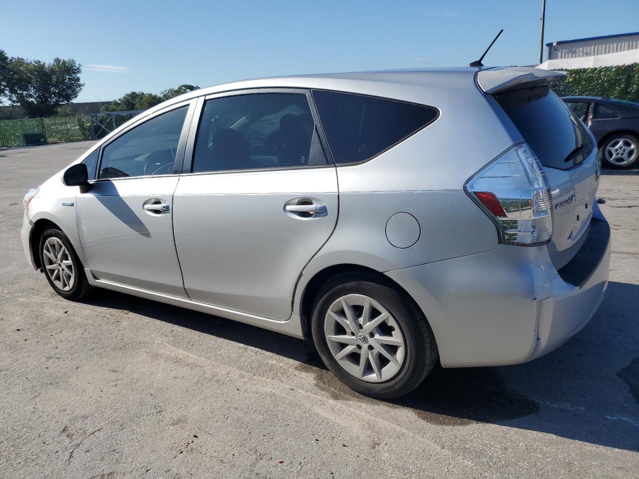 JTDZN3EU5EJ001393 2014 Toyota Prius V