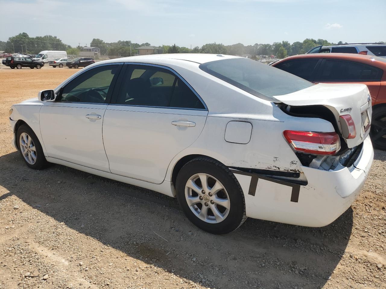 4T1BF3EK3BU694130 2011 Toyota Camry Base