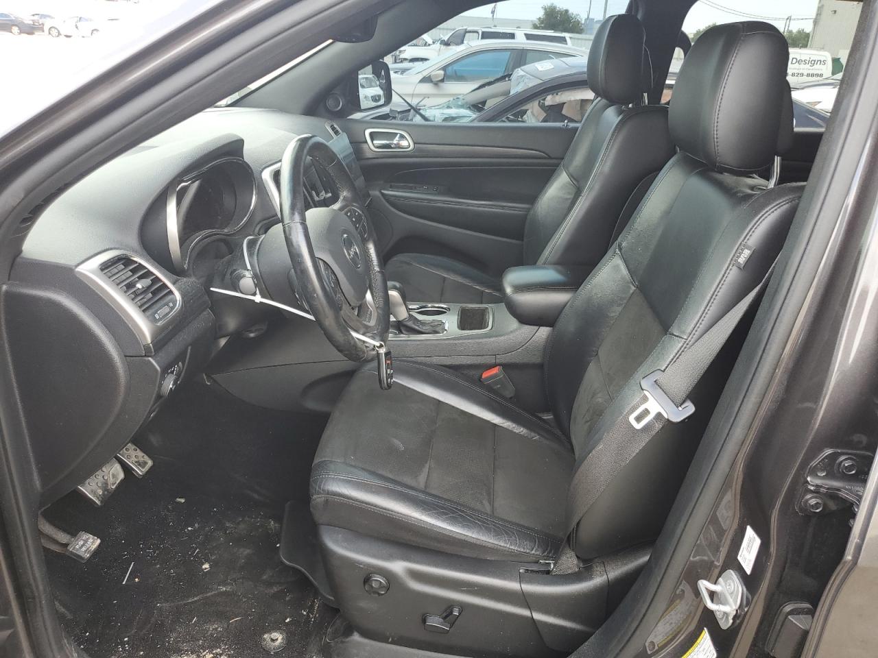 1C4RJEAG7LC211888 2020 Jeep Grand Cherokee Laredo