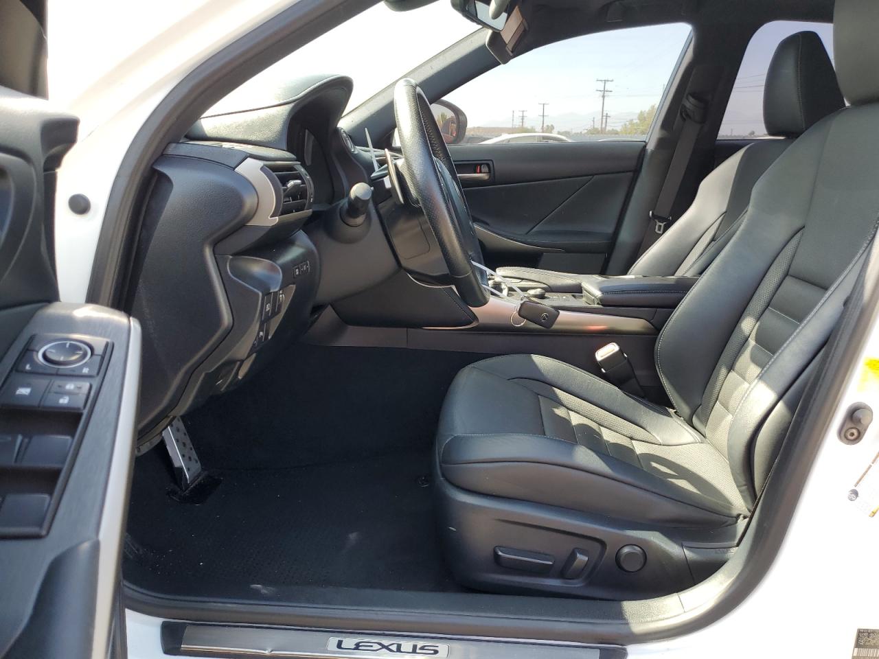 JTHBA1D24K5089681 2019 Lexus Is 300