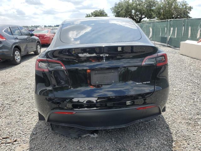 7SAYGAEE1PF707339 2023 Tesla Model Y