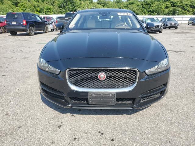 VIN SAJAD4BV7HA953790 2017 Jaguar XE, Premium no.5