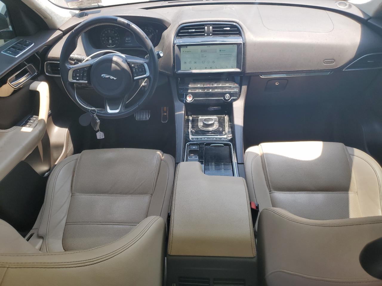 SADCK2GX4KA615528 2019 Jaguar F-Pace Prestige