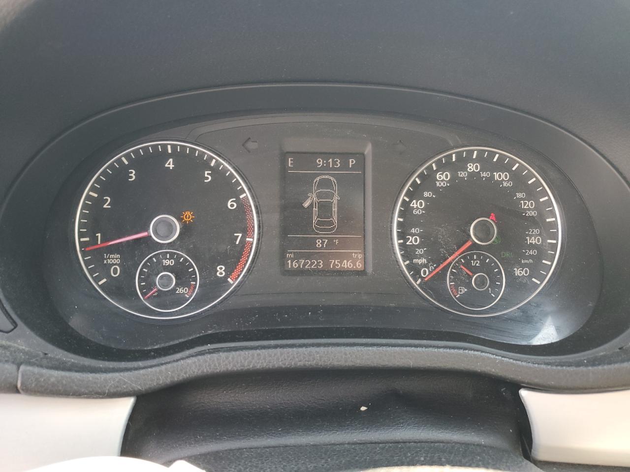 1VWBP7A35DC079673 2013 Volkswagen Passat Se