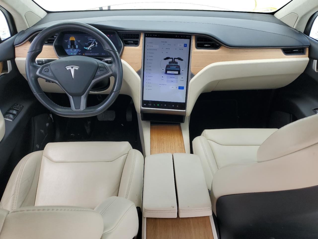 5YJXCAE26JF115808 2018 Tesla Model X