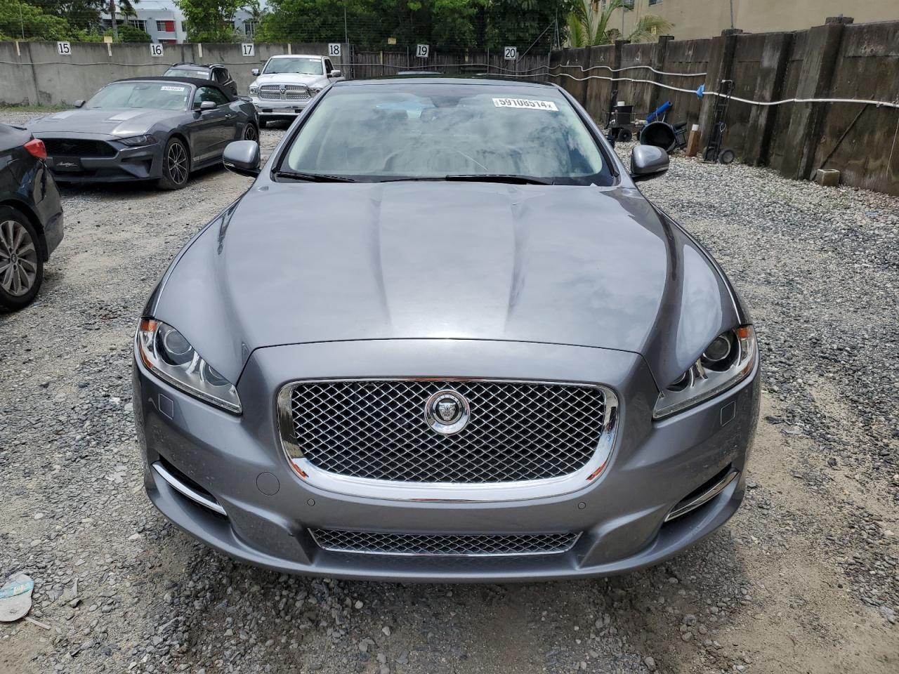 2013 Jaguar Xjl Portfolio vin: SAJWJ2GD3D8V46599