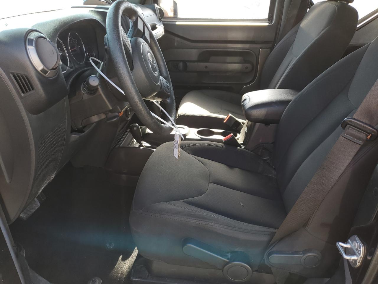 1C4AJWAG7GL302653 2016 Jeep Wrangler Sport