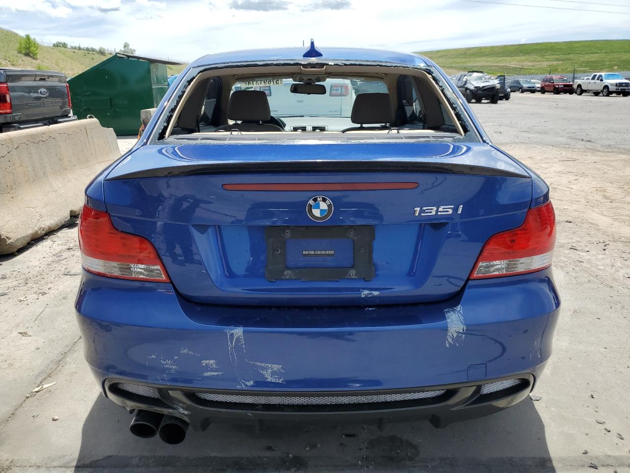 WBAUC73598VF25761 2008 BMW 135 I