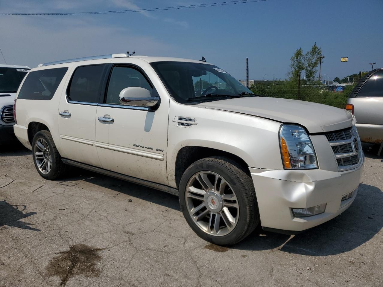 2013 Cadillac Escalade Esv Premium vin: 1GYS4JEF2DR198334