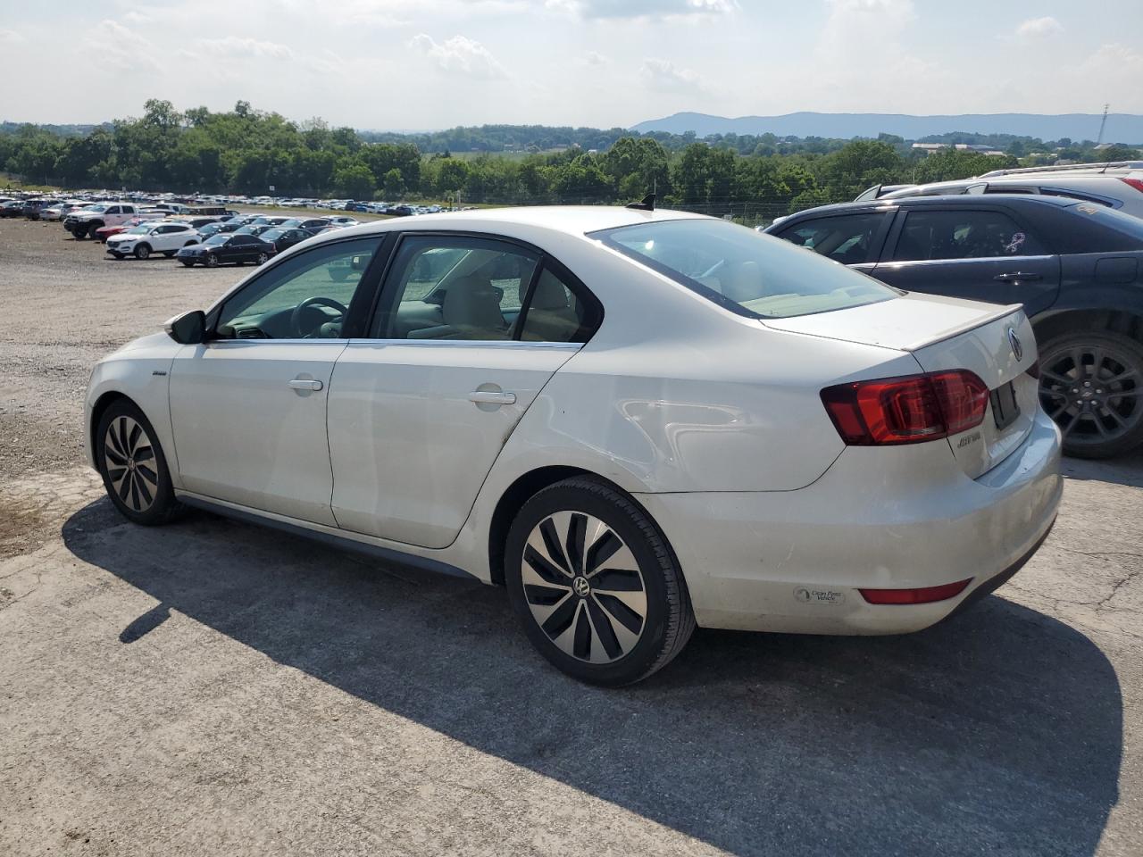 3VW637AJ3EM217562 2014 Volkswagen Jetta Hybrid