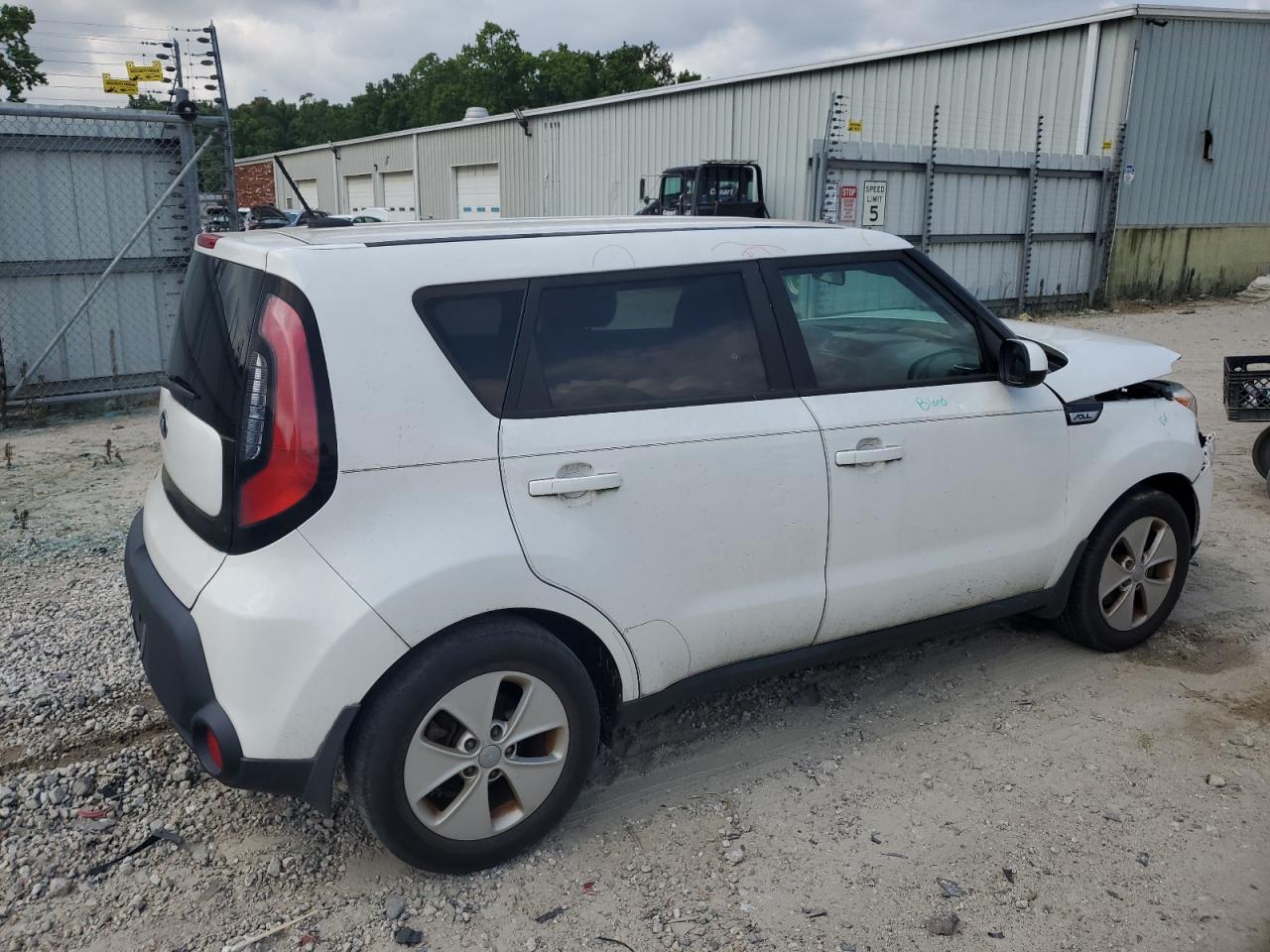 KNDJN2A22G7361930 2016 Kia Soul