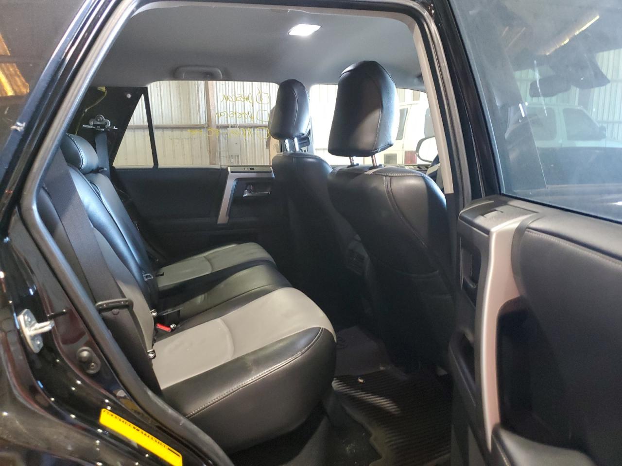 JTEEU5JR7N5254606 2022 Toyota 4Runner Sr5