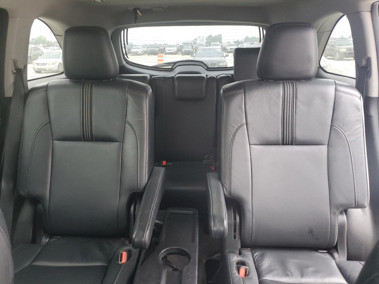 5TDKZRFH9HS520688 2017 Toyota Highlander Se