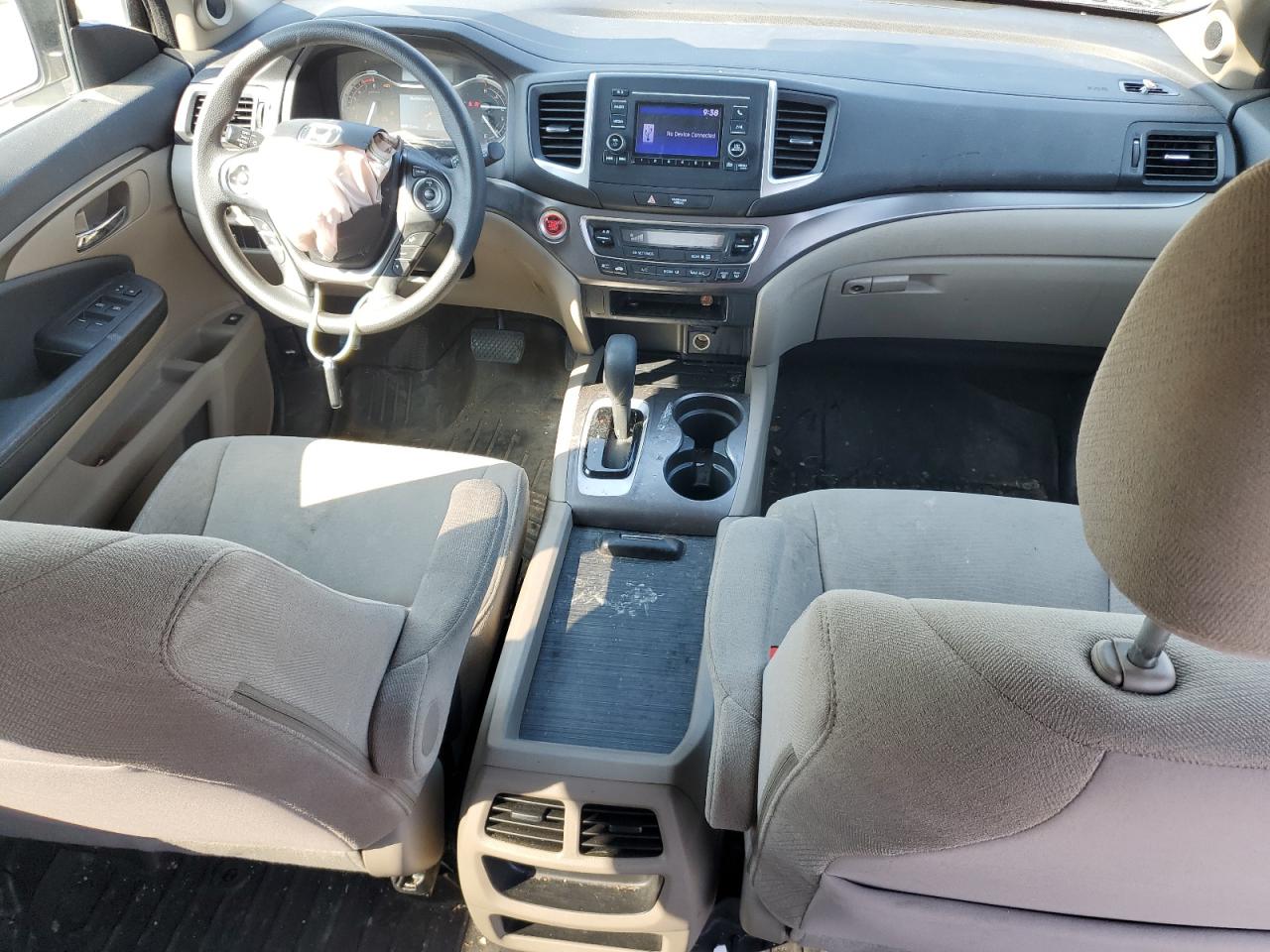 5FNYF6H1XHB006256 2017 Honda Pilot Lx