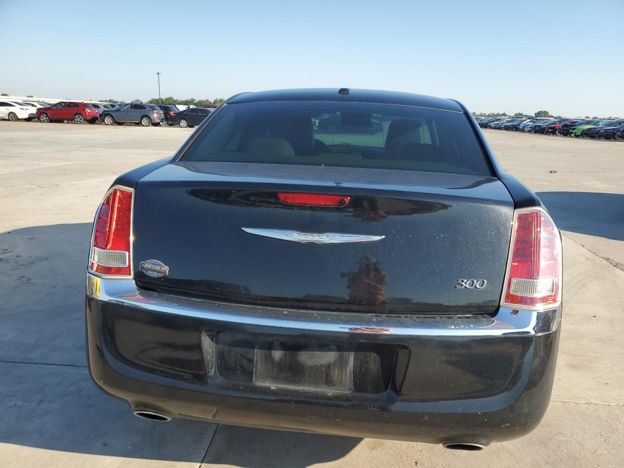 2C3CCAAG8EH377527 2014 Chrysler 300