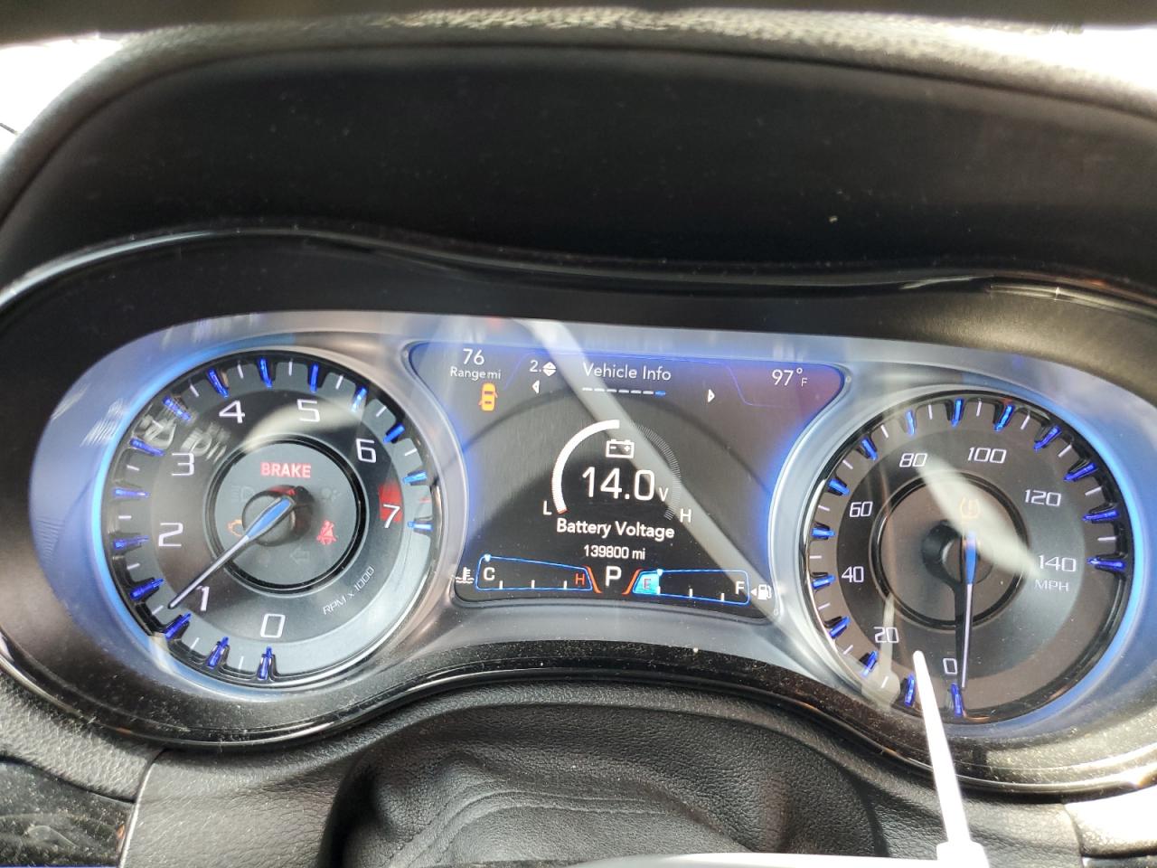 2C3CCABG1JH227199 2018 Chrysler 300 S