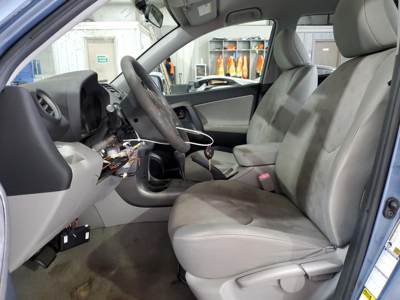 JTMBF4DV2A5017701 2010 Toyota Rav4