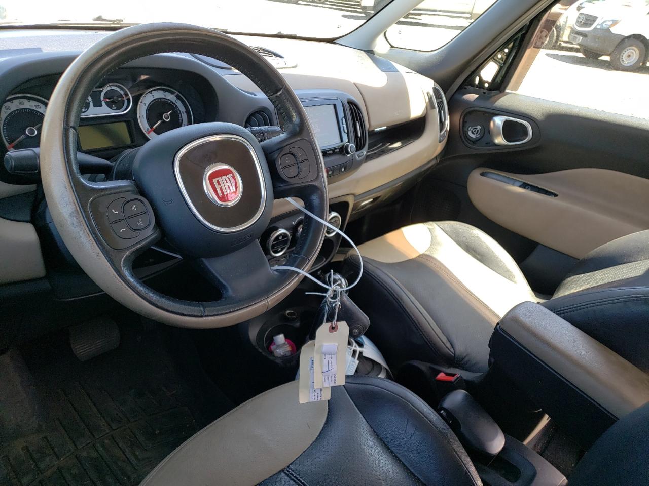 ZFBCFACH9EZ016643 2014 Fiat 500L Lounge