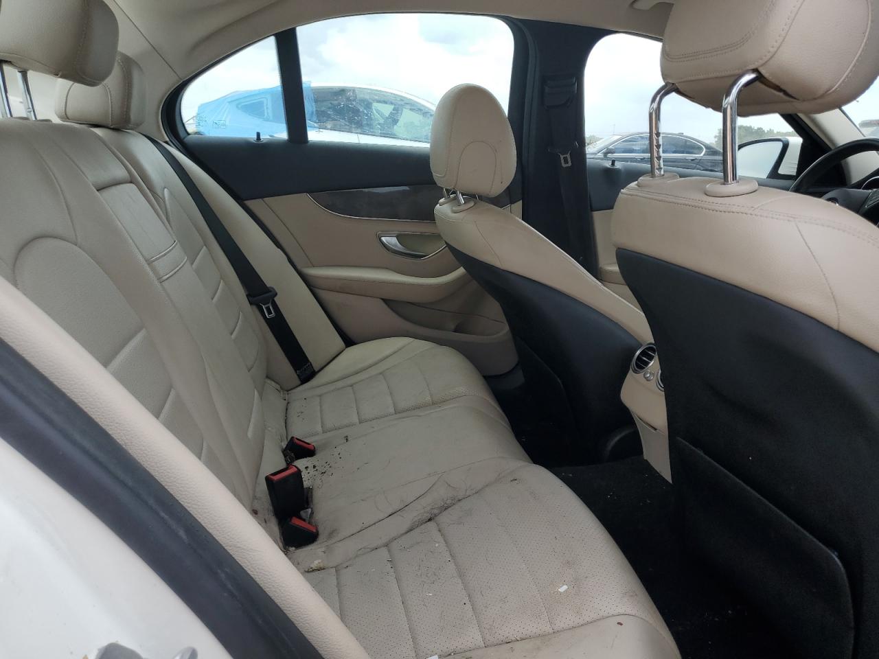55SWF4JB2GU122174 2016 Mercedes-Benz C 300