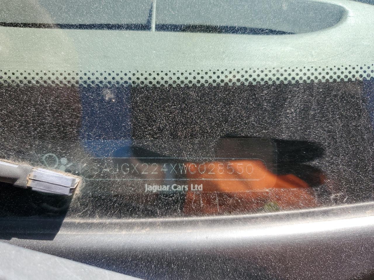 SAJGX224XWC028550 1998 Jaguar Xk8