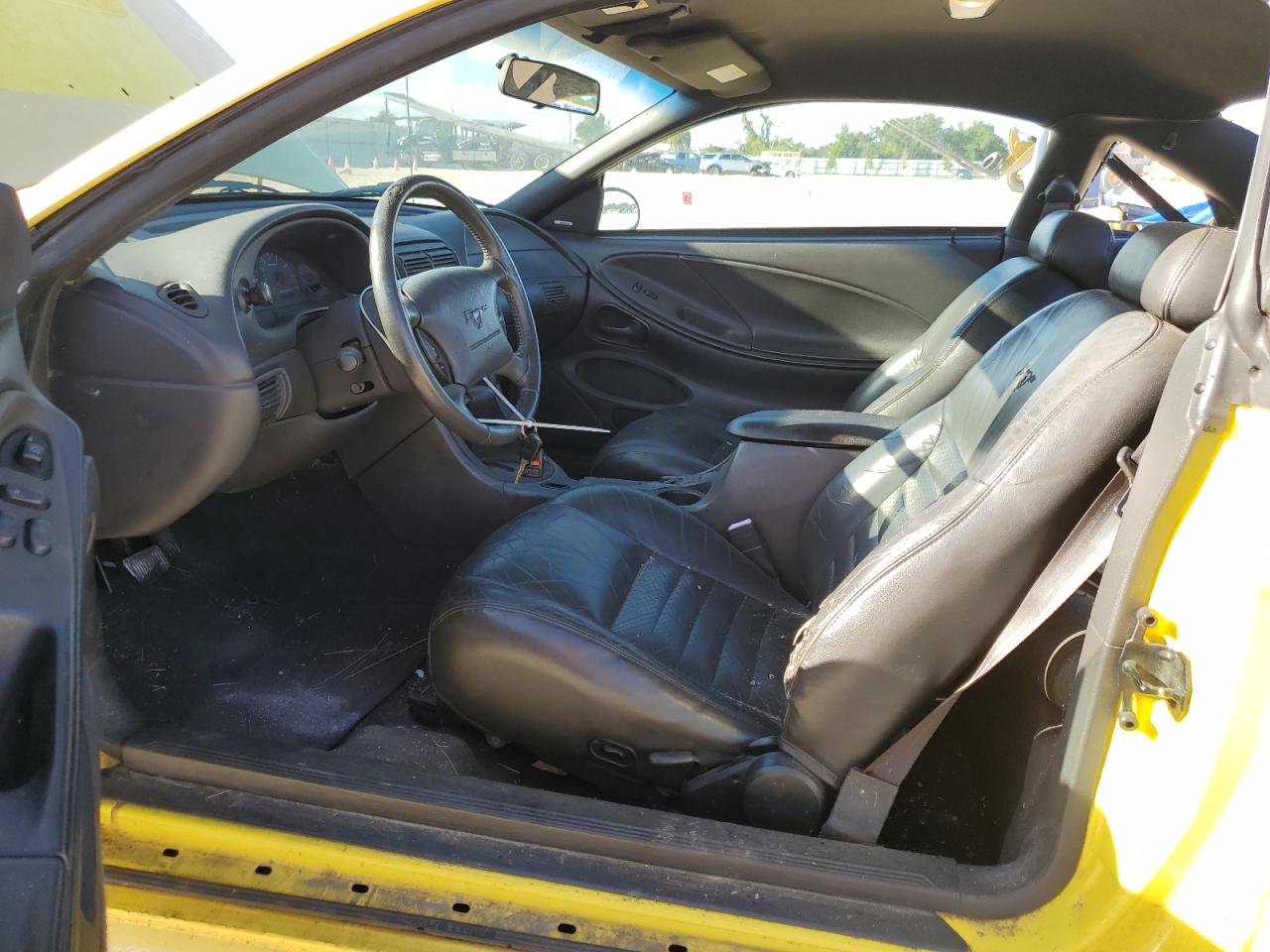 1FAFP42X81F151230 2001 Ford Mustang Gt