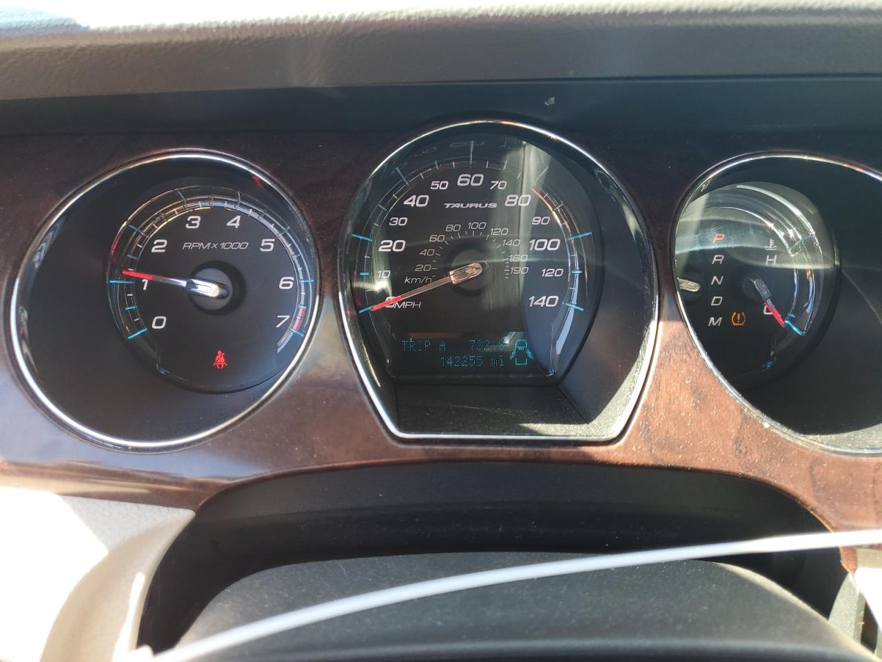 1FAHP2JW7BG110279 2011 Ford Taurus Limited