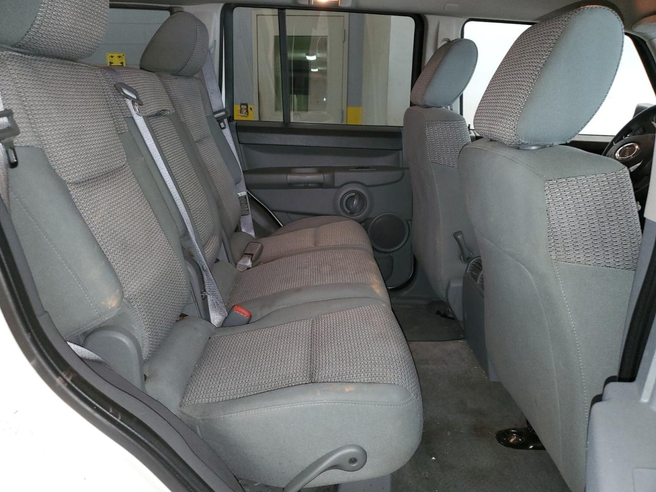 1J8HG48K96C330649 2006 Jeep Commander