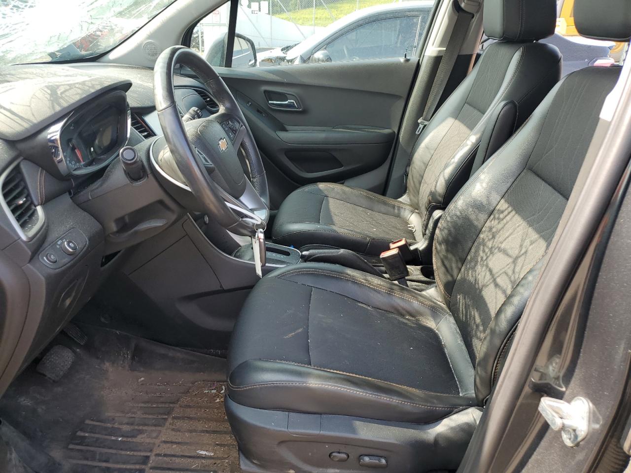 3GNCJPSB5HL154050 2017 Chevrolet Trax 1Lt