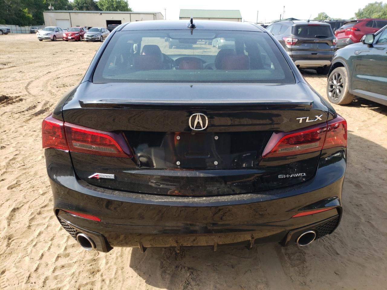 19UUB3F66JA004351 2018 Acura Tlx Tech+A
