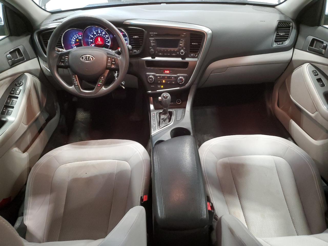 KNAGM4A76B5057456 2011 Kia Optima Lx