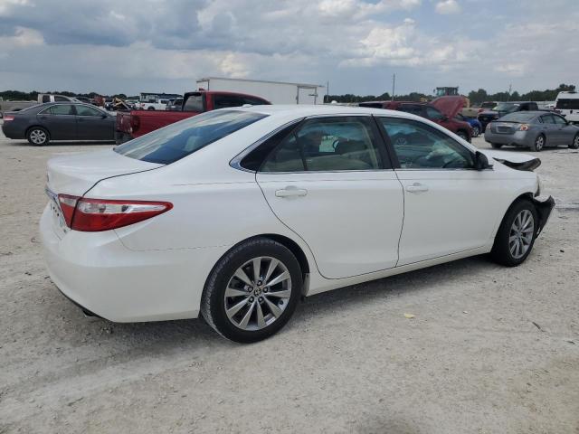 2015 Toyota Camry Le VIN: 4T1BF1FKXFU890350 Lot: 57532004