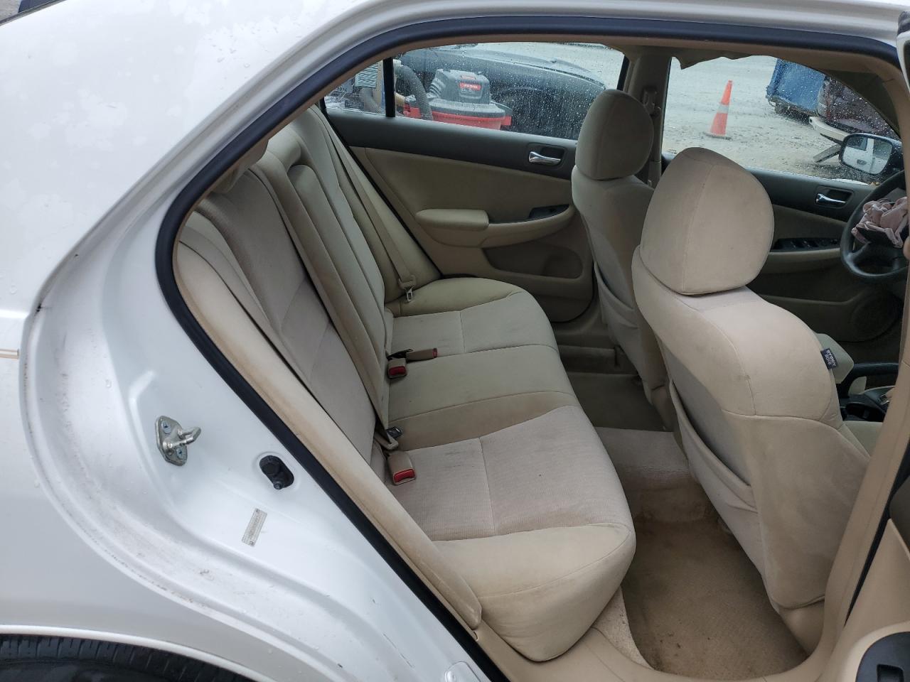 1HGCM564X4A099517 2004 Honda Accord Lx